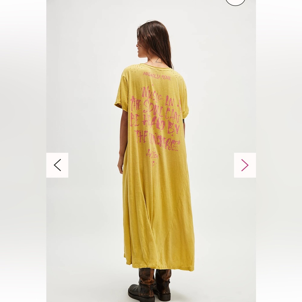 Cosmic Kitten T-Shirt Dress; Magnolia Pearl; One Size - Picture 3 of 9